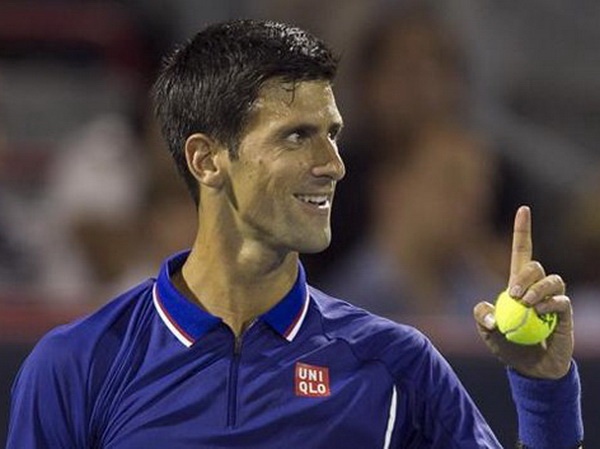 Djokovic thang tran, nhay mua tai Rogers Cup hinh anh