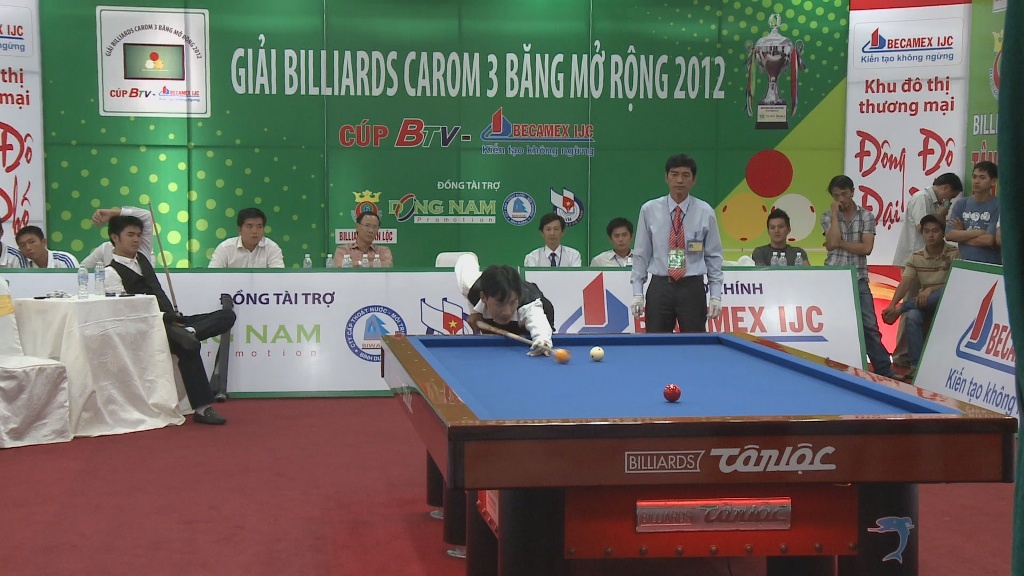 Cao thu so tai tai giai Billiards Binh Duong hinh anh