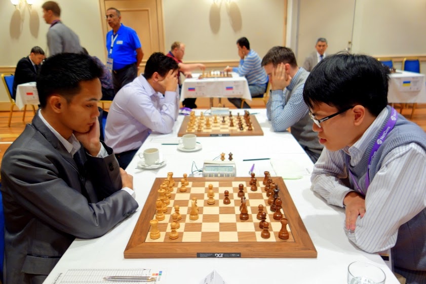 Quang Liem, Truong Son vao vong 2 giai VDTG hinh anh