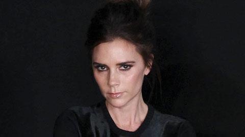 Ba Becks duoc moi tham gia phim nguoi lon hinh anh