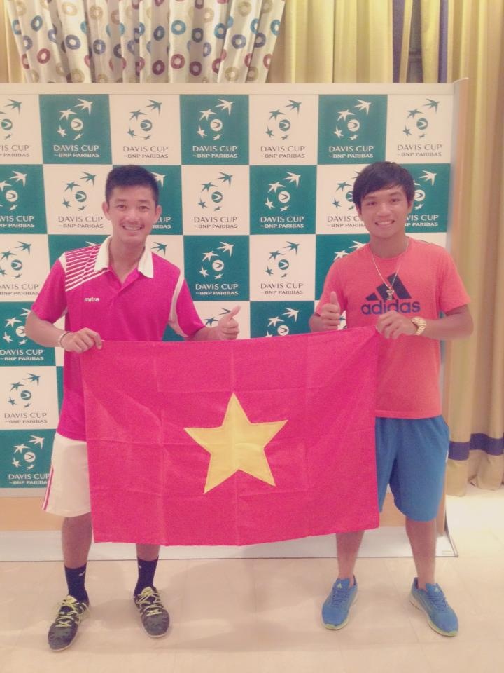 Quan vot Viet Nam xuat sac thang hang len nhom 2 hinh anh