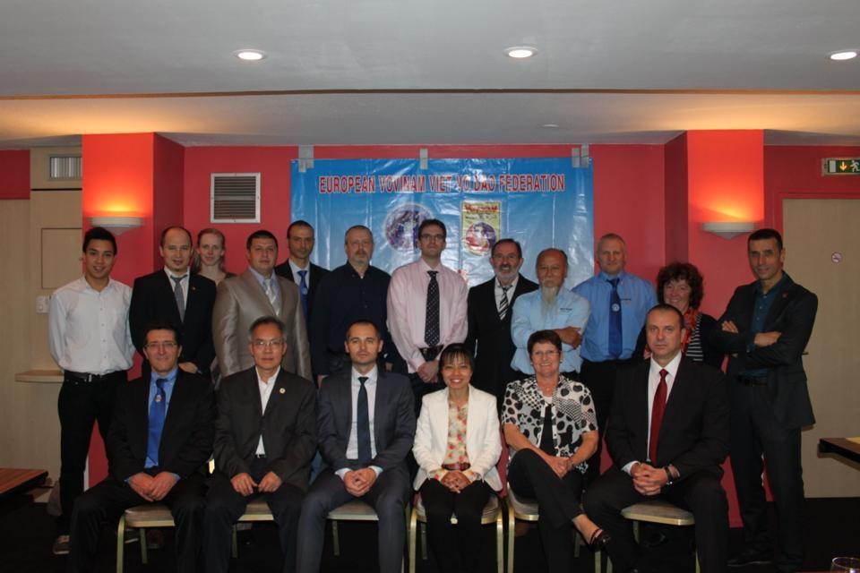 Ra mat BCH Lien doan Vovinam chau Au nhiem ky II hinh anh