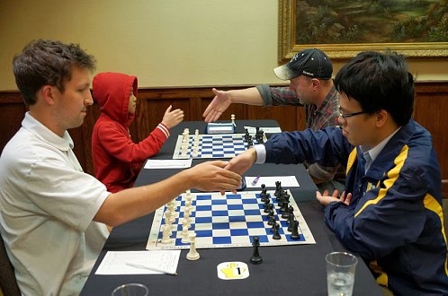 Le Quang Liem hoa lien tiep tai Spice Cup hinh anh