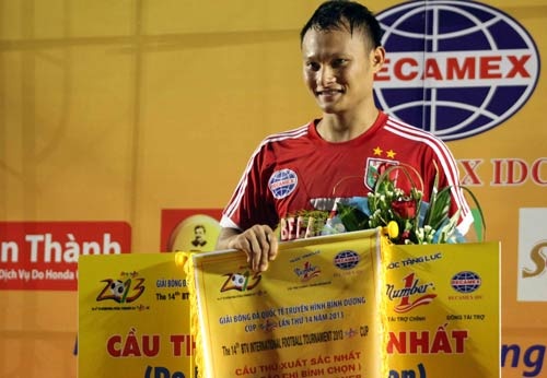 Trong Hoang lot vao 'Dream Team' chau A hinh anh