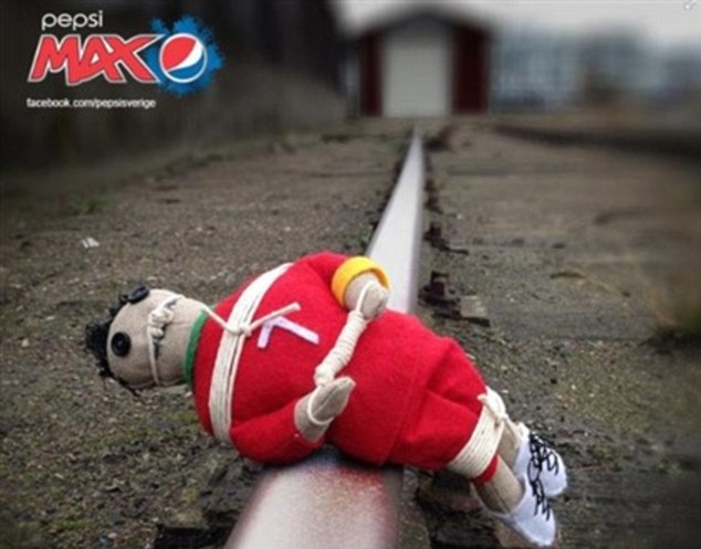 Pepsi xin loi vi yem bua Ronaldo hinh anh