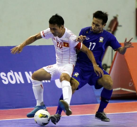 Tuyen futsal Viet Nam thua tran thu 2 lien tiep hinh anh