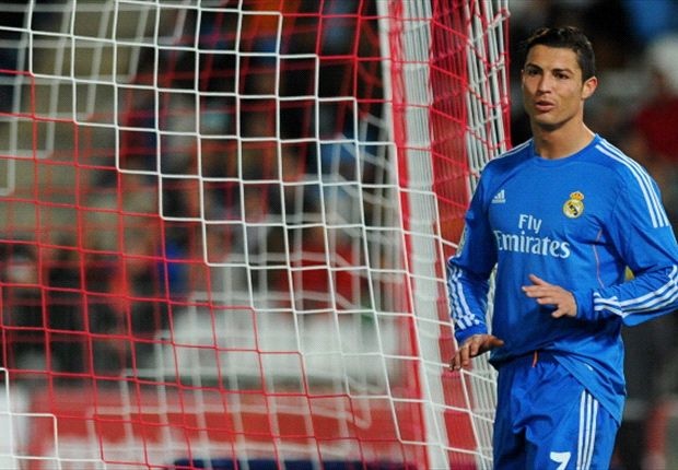 Ronaldo nghi tran gap Galatasaray hinh anh