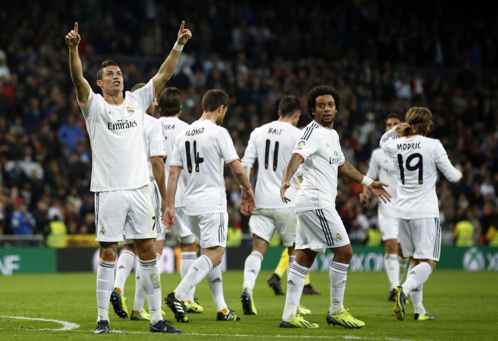 Real Madrid ghi ban khung khiep nhat chau Au hinh anh