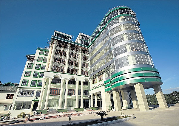 Thu do Myanmar khai truong 5 khach san, gia van 'cat co' hinh anh