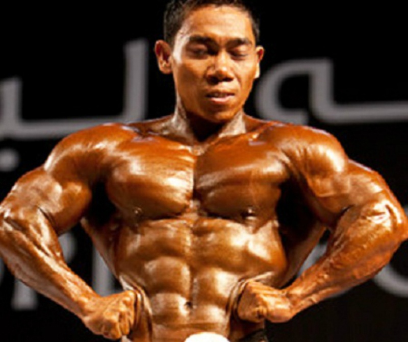 Thuc don cho nguoi khong lo cua luc si the hinh Viet Nam hinh anh