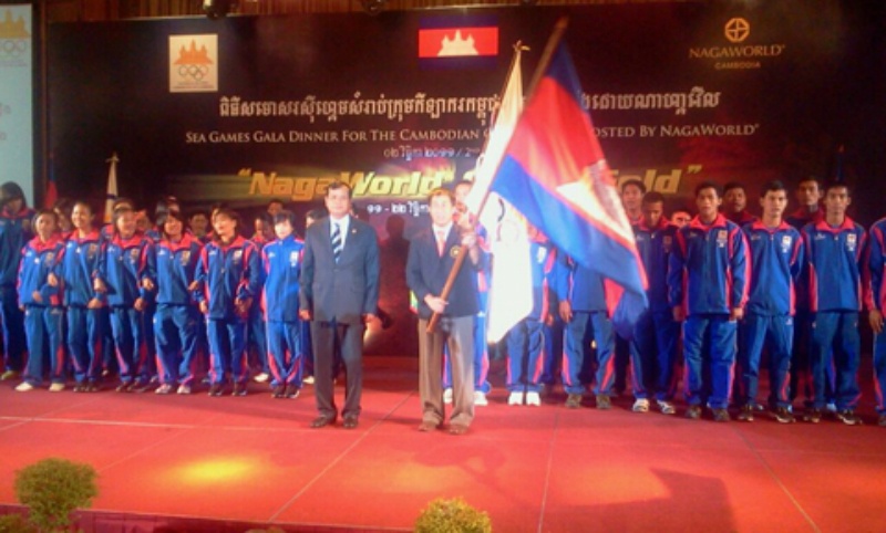 Campuchia treo thuong HCV SEA Games gap 10 lan Viet Nam hinh anh