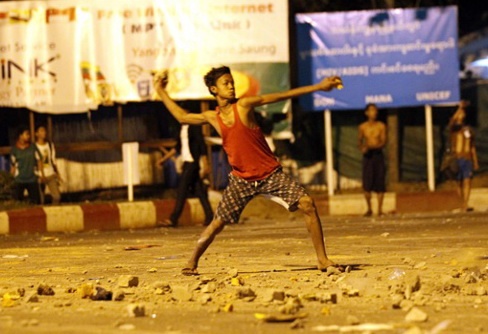 CDV chu nha phat dien sau that bai cua U23 Myanmar hinh anh