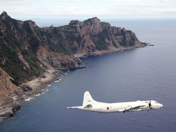 My canh cao TQ cho ap dat vung phong khong o Bien Dong hinh anh