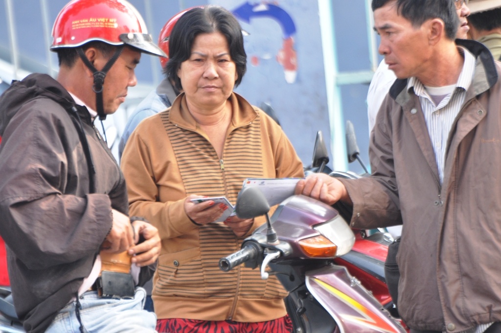 Nan phe ve tai giai U19 quoc te hinh anh