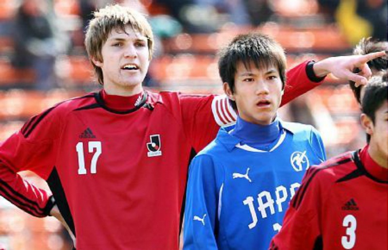 U19 Nhat Ban so huu trung ve lai cao gan 2 met hinh anh