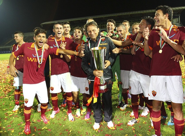Doi hinh toan sao cua U19 AS Roma hinh anh