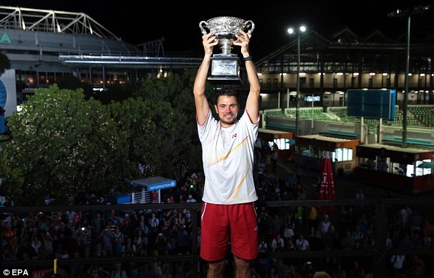 Wawrinka bien Federer thanh so 2 Thuy Sy hinh anh