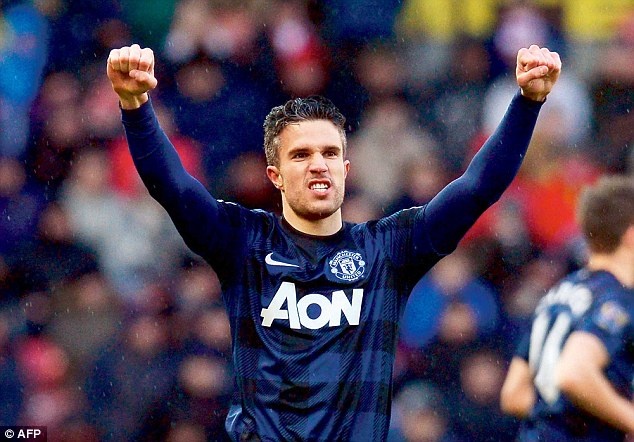 Van Persie muon tro lai Arsenal hinh anh