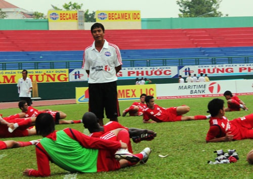 'Chelsea' Viet Nam co HLV moi hinh anh