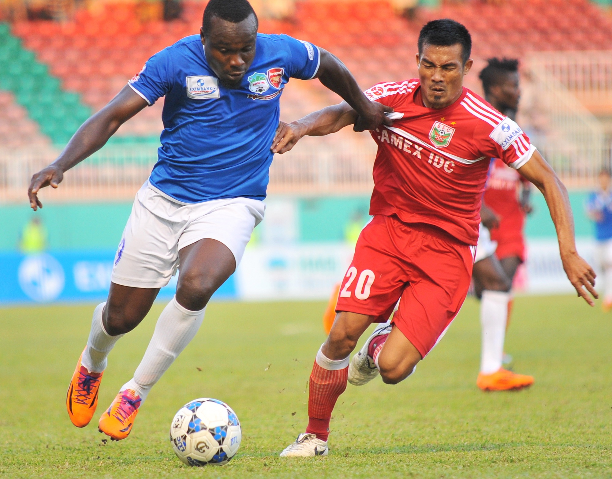 Dai chien HAGL - B.Binh Duong bat phan thang bai hinh anh