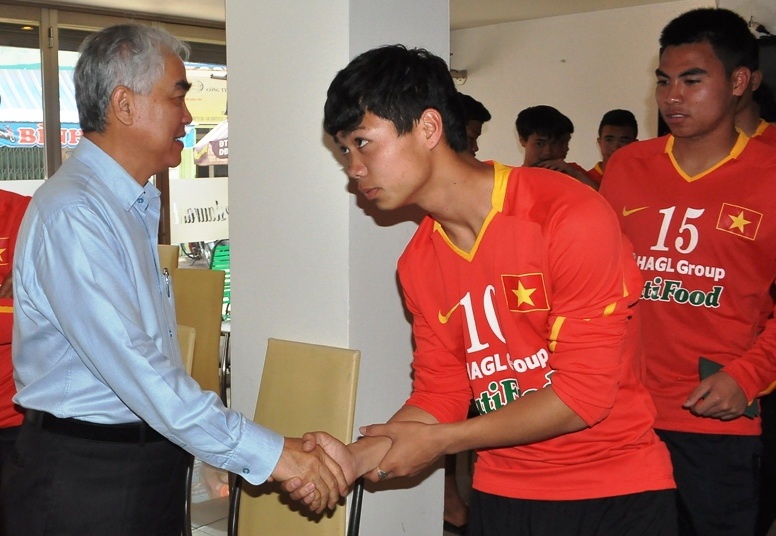 VFF dat ky vong vong loai World Cup vao U19 Viet Nam hinh anh