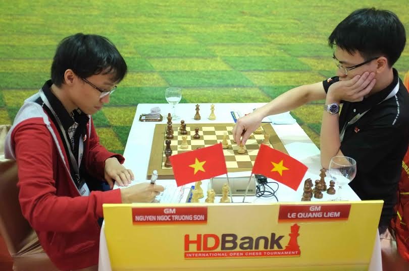 Thua Truong Son, Le Quang Liem don sinh nhat buon hinh anh