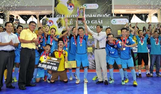 Thai Son Nam vo dich futsal toan quoc 2014 hinh anh