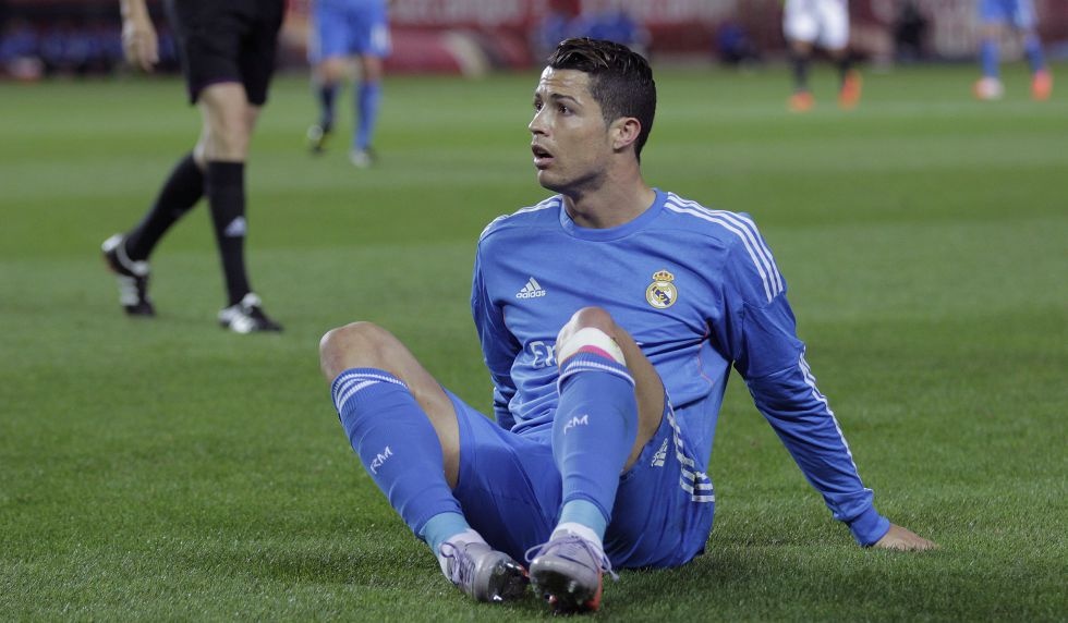 Ronaldo tiem thuoc giam dau de phuc vu Real Madrid hinh anh