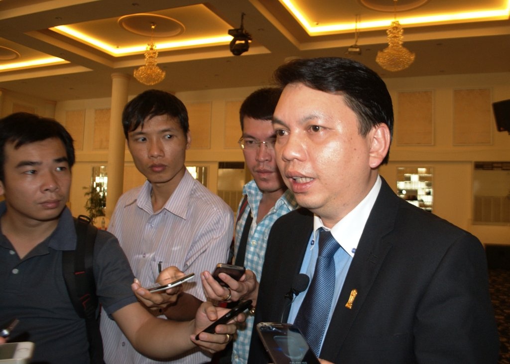 Tan Chu tich VFF thay Tong thu ky hinh anh