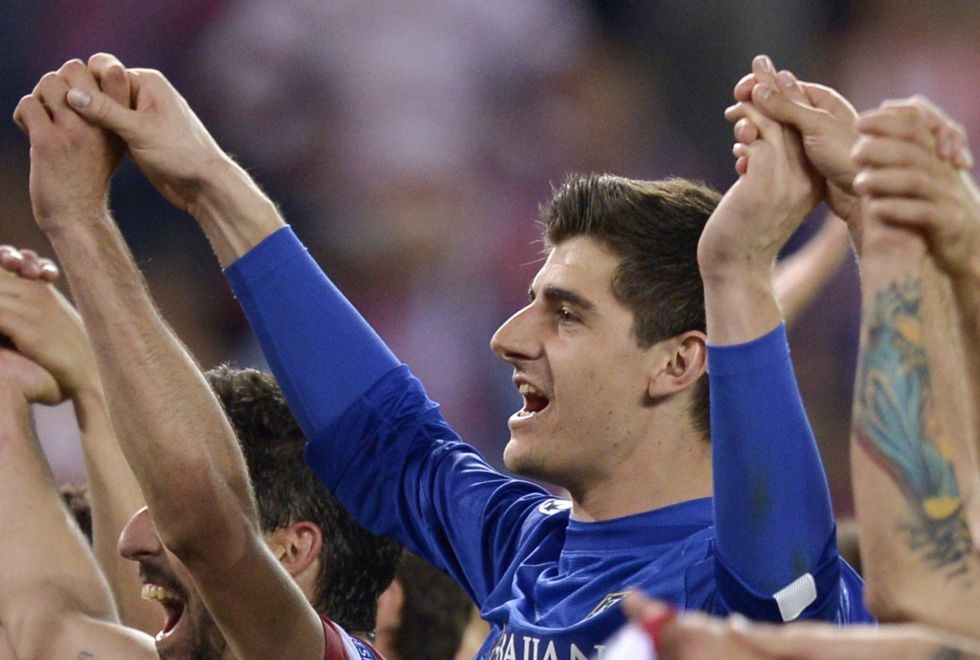 Courtois lam kho A.Madrid neu gap Chelsea hinh anh