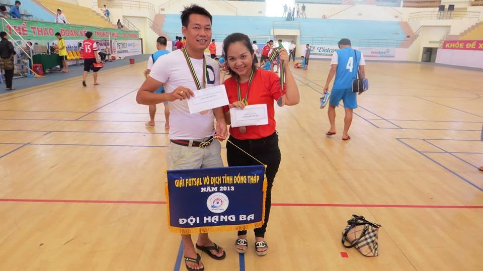 Tiền đạo Văn Nghĩa sớm giải nghệ và trở thành một ông chủ doanh nghiệp thành đạt. Ảnh: FB Nhân vật.