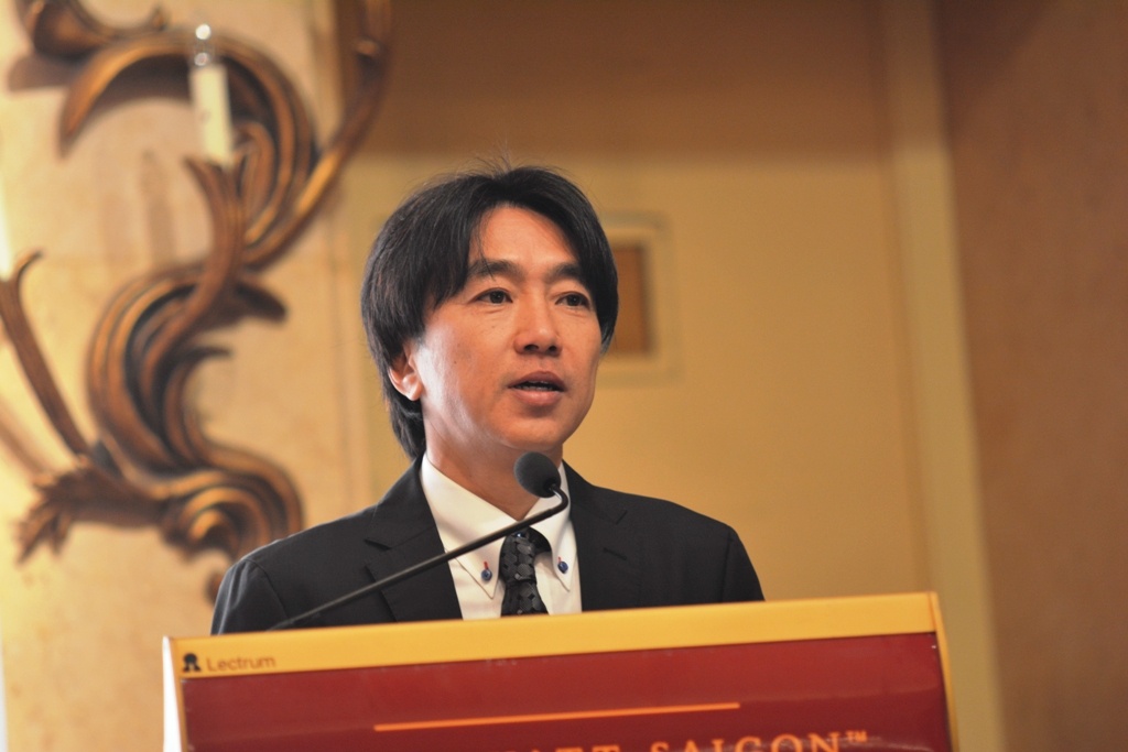 Tan HLV doi tuyen Viet Nam: ‘Toi muon vo dich AFF Cup’ hinh anh