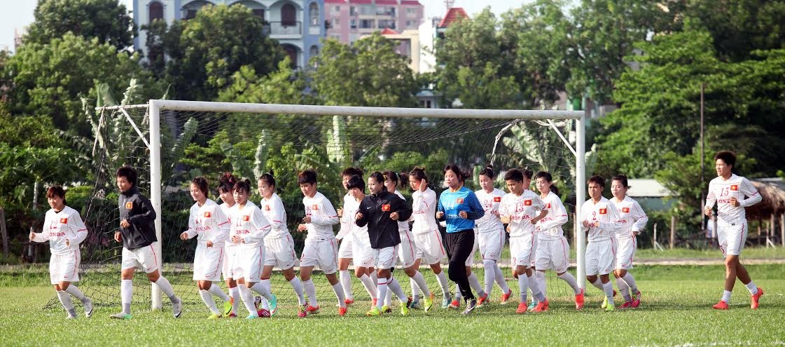 DT nu Viet Nam ra quan giai chau A: Khoi dau giac mo hinh anh