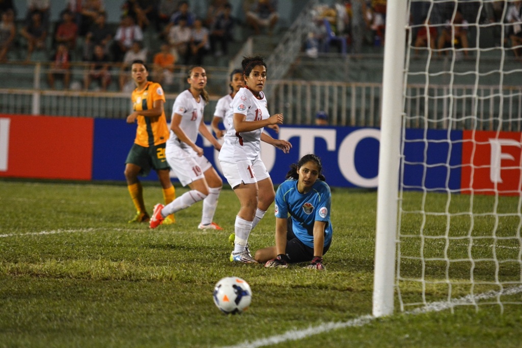 Dung doi hinh 2, Australia van thang de Jordan hinh anh