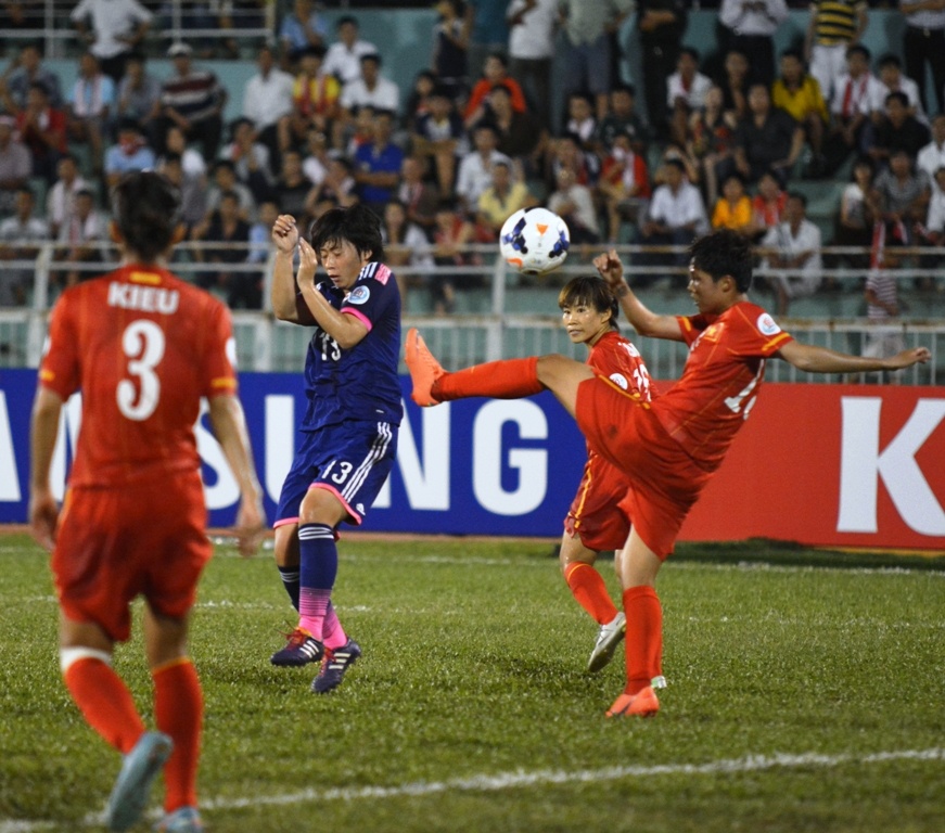 Tuyen Viet Nam duong suc cho tran play-off hinh anh