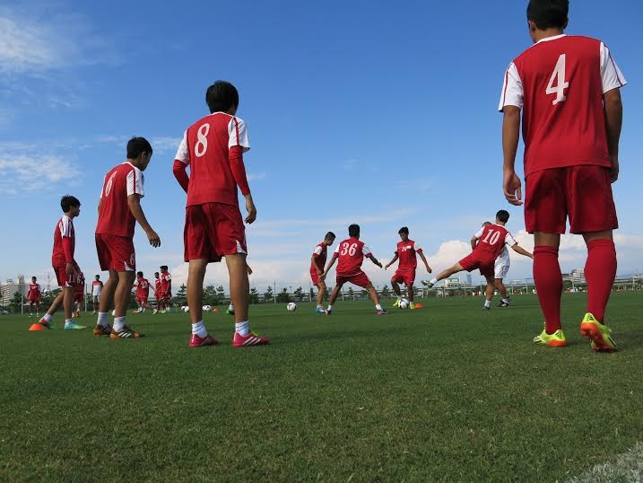 U19 Viet Nam dau tuyen sinh vien Nhat Ban hinh anh
