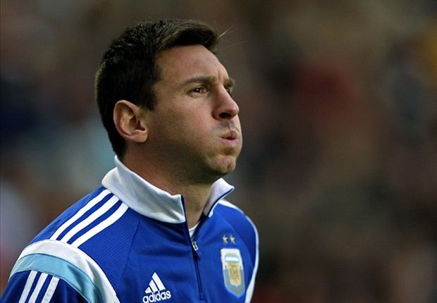Argentina - Bosnia: Messi dan duong den vinh quang hinh anh