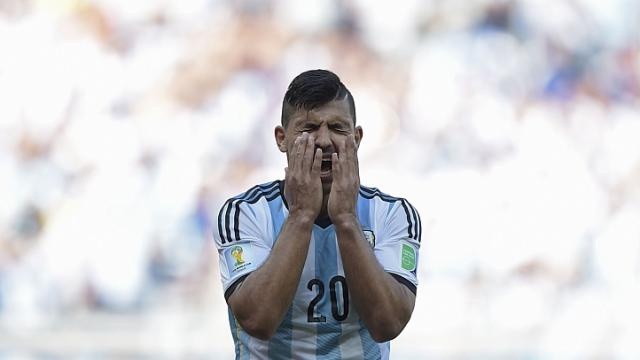 Sergio Aguero co nguy co chia tay World Cup hinh anh