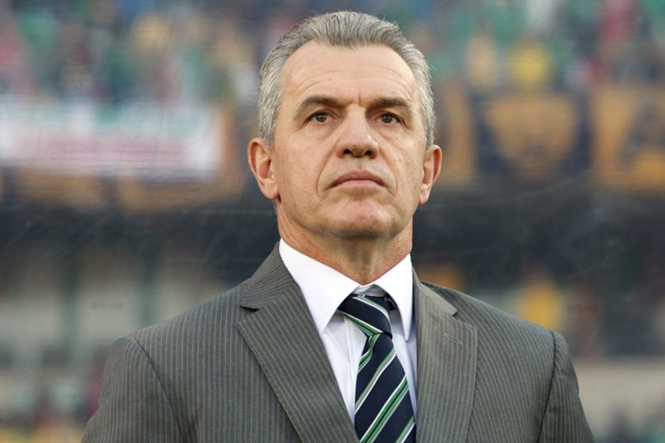 Javier Aguirre từ chức HLV tuyển Mexico chỉ 3 ngày sau khi đội tuyển nước này để thua 1-3 trước Argentina tại vòng 2 World Cup 2010.