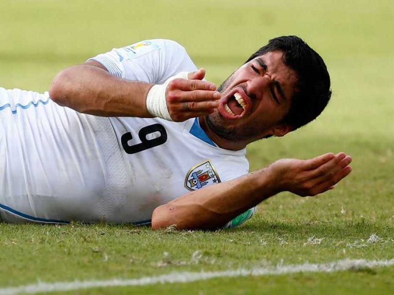 FIFA bac don khang an cua Luis Suarez hinh anh