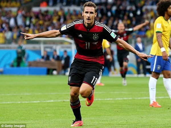 Klose chia tay World Cup với một kết thúc có hậu khi Đức lần thứ 4 lên ngôi vô địch.