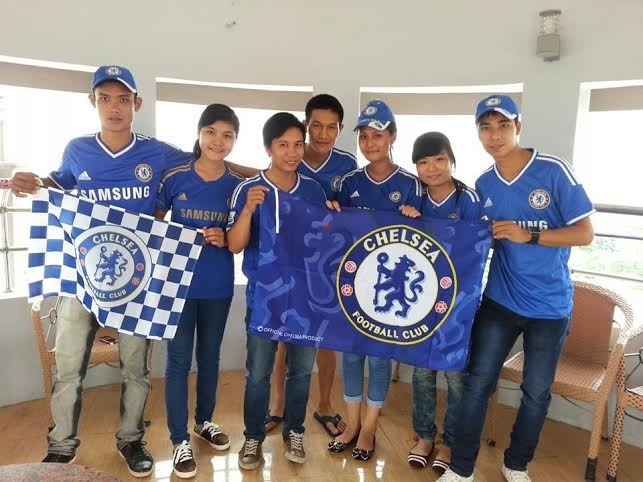 Hội cổ động viên Chelsea tại Thanh Hóa rất quyết tâm giành ngôi cao.