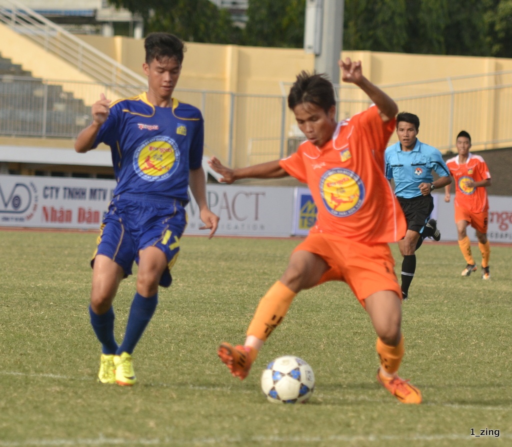 u17 SHB.Đà Nẵng chơi rất nhạt nhòa ở giải năm nay. Họ cùng 3 đội bóng miền Trung khác đều bị loại sau vòng bảng.