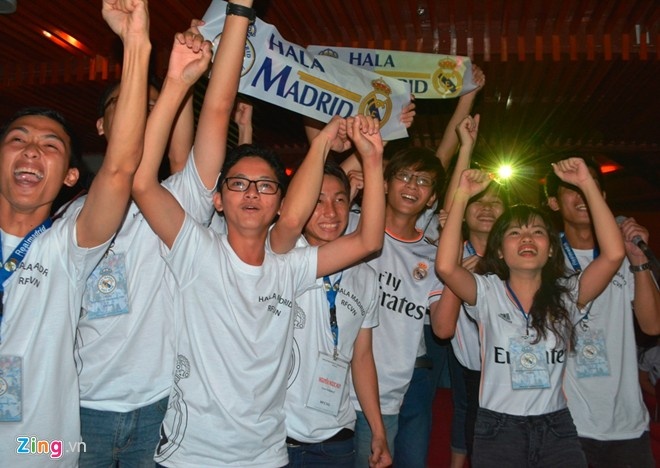 CDV Real Madrid tai Viet Nam huong den tran Sieu Cup chau Au hinh anh