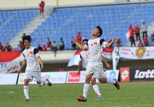 Vua Brunei tang U19 Viet Nam 23.000 USD hinh anh