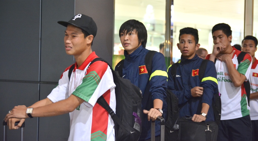 U19 Viet Nam buon ba khi tro ve nuoc hinh anh