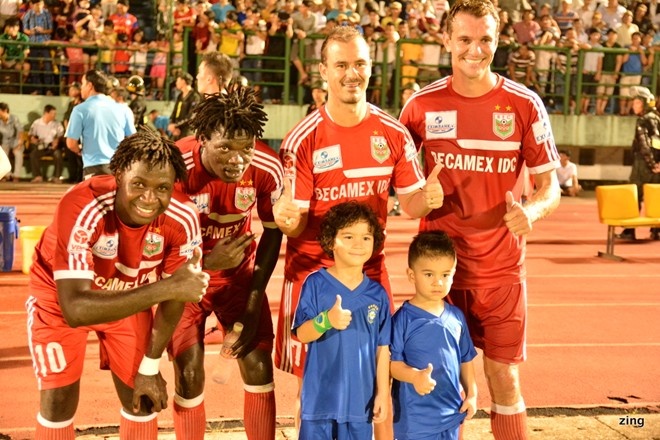 Chuyen kiem tien cua cac CLB the thao Viet Nam hinh anh