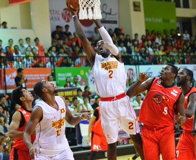 Sao thi nhau toa sang, Saigon Heat thang tung bung hinh anh
