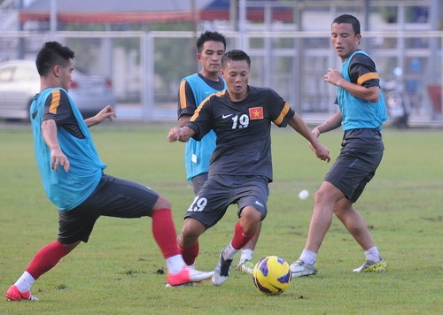 Thanh Luong: ‘Falcao se mang den cu hich cho M.U’ hinh anh