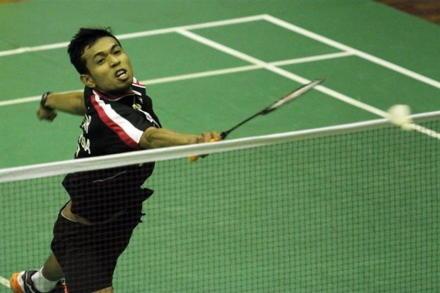 Iskandar Zainuddin là 1 trong số rất nhiều tay vợt tham dự giải trực tiếp chứng kiến vụ sụp trần.